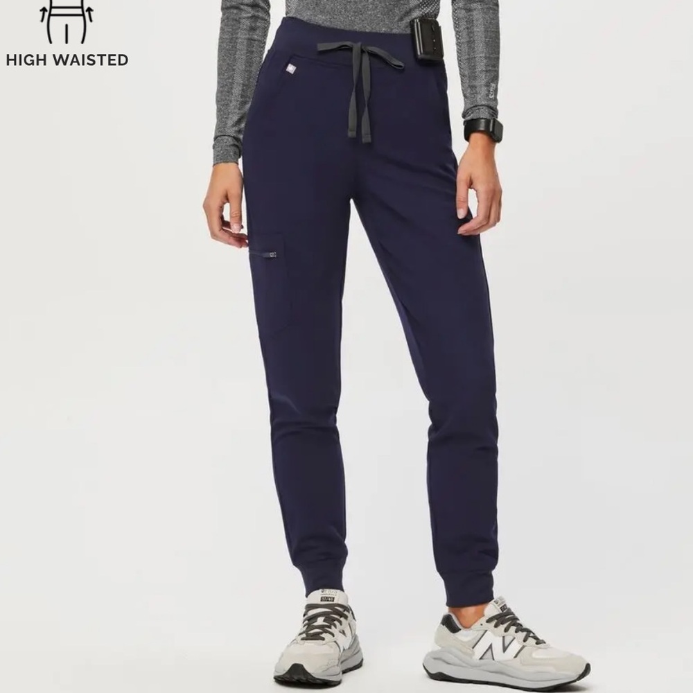 High Waisted Zamora Jogger Scrub Pants™, Navy- Figs